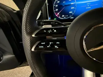 MERCEDES-BENZ CLE200 Cabrio AMG Advanced Plus-AIRSCARF-VOLL