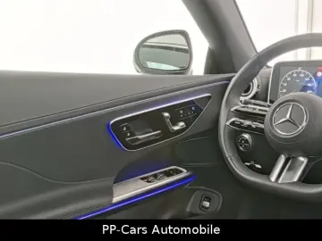 MERCEDES-BENZ CLE 220 d Cabrio AMG Advanced  LED Key…