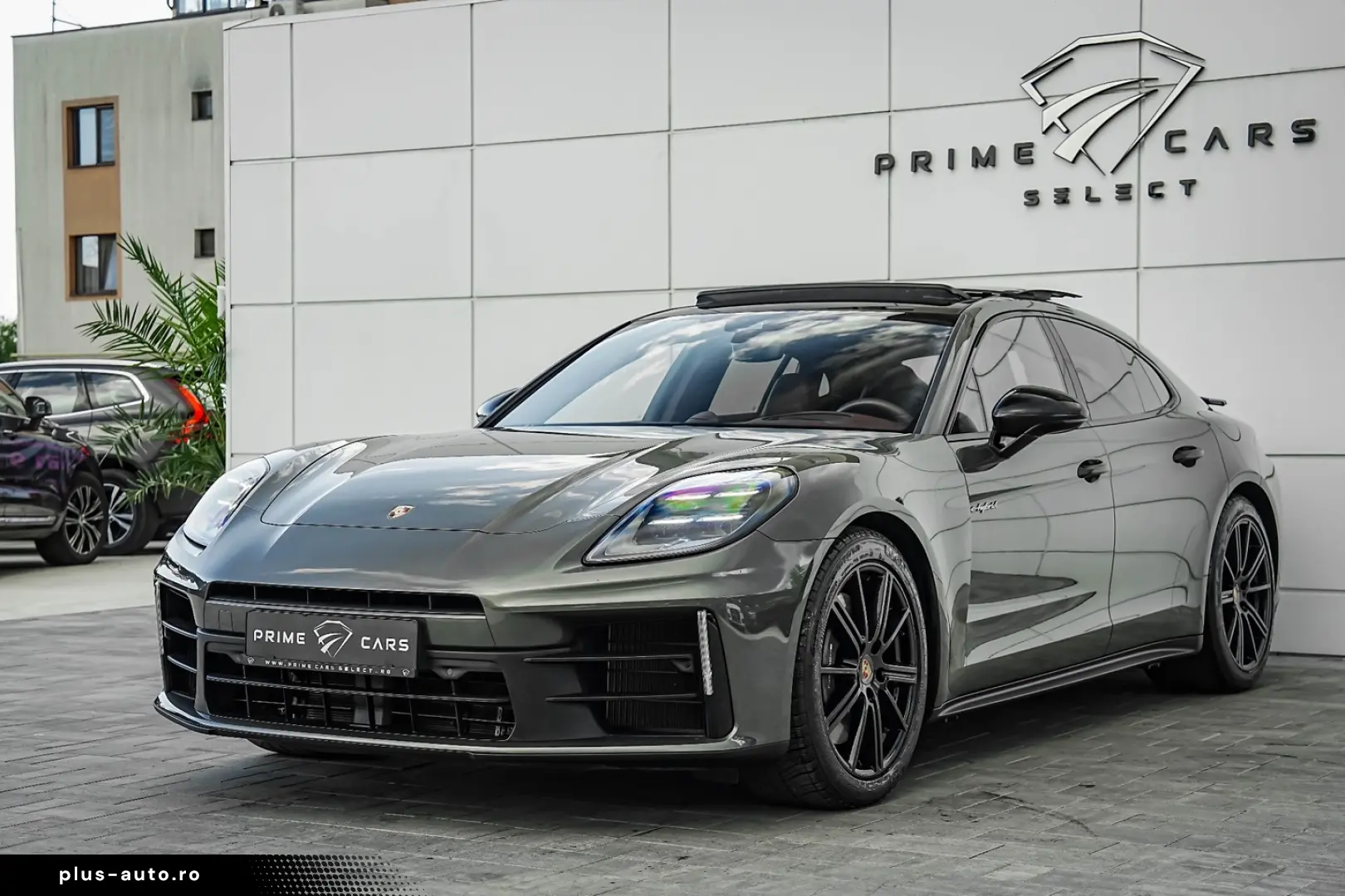 Porsche Panamera 4 E-Hybrid