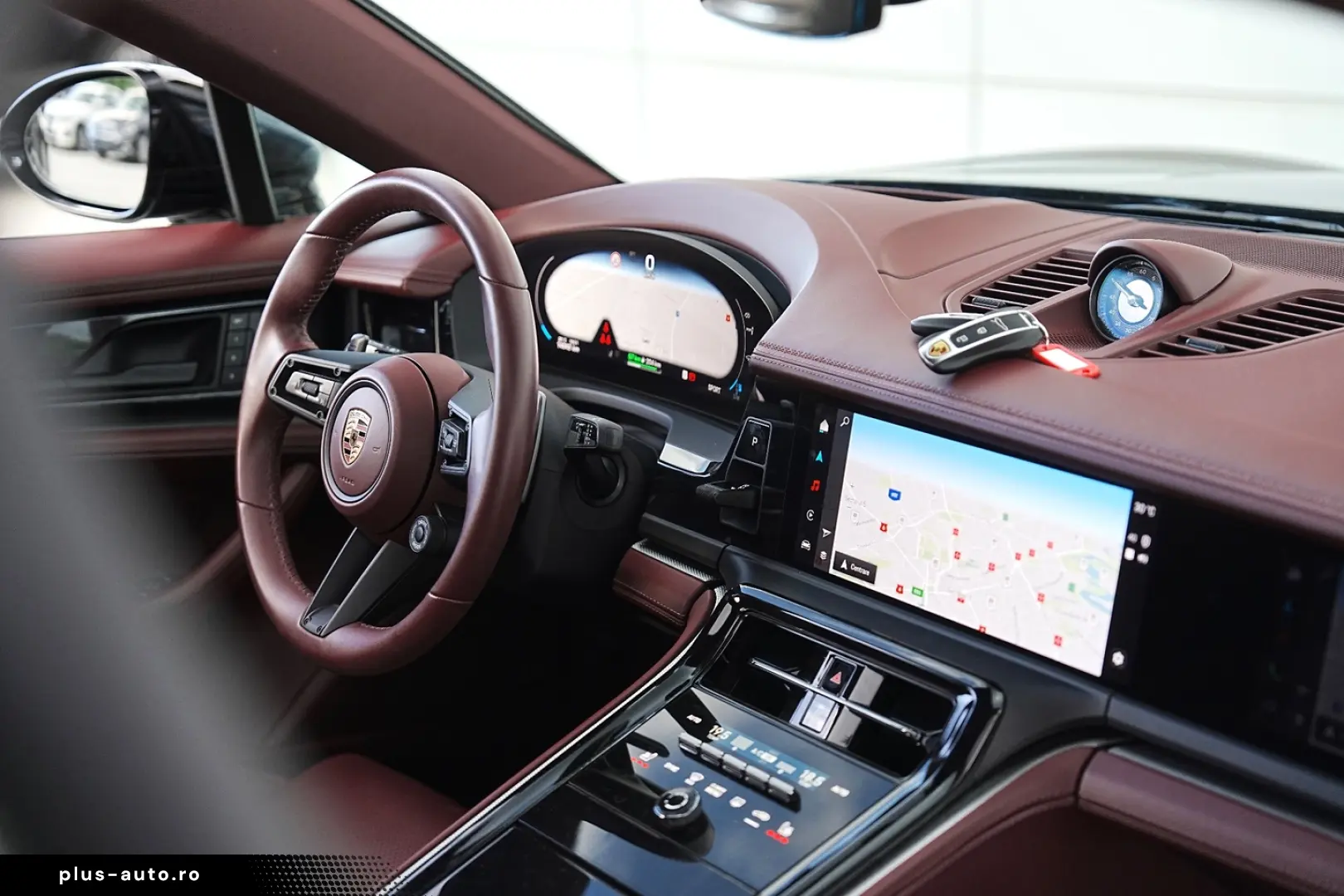 Porsche Panamera 4 E-Hybrid