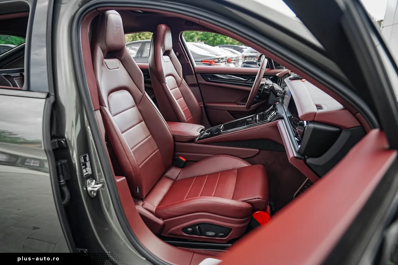 Porsche Panamera 4 E-Hybrid