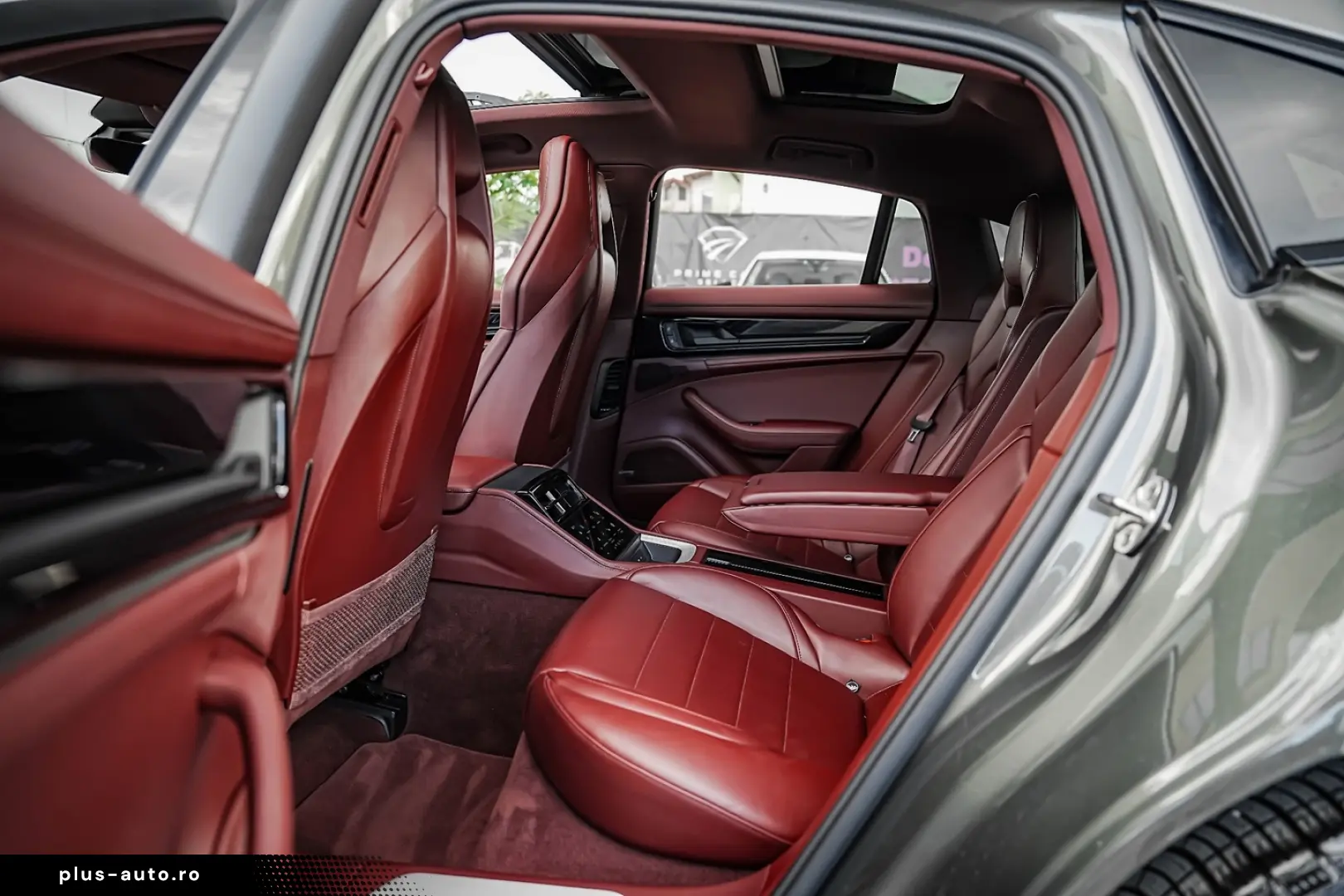 Porsche Panamera 4 E-Hybrid
