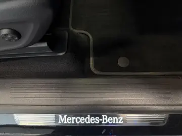 MERCEDES-BENZ GLE 450 d 4M AMG MBEAM DISTR BURM HuD PANO AHK