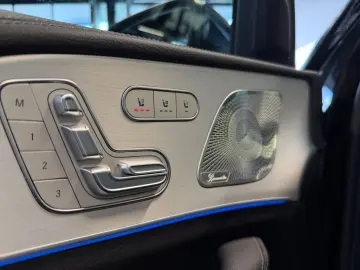 MERCEDES-BENZ GLE 450 d 4M AMG MBEAM DISTR BURM HuD PANO AHK
