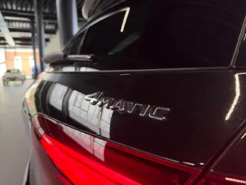 MERCEDES-BENZ GLE 450 d 4M AMG MBEAM DISTR BURM HuD PANO AHK
