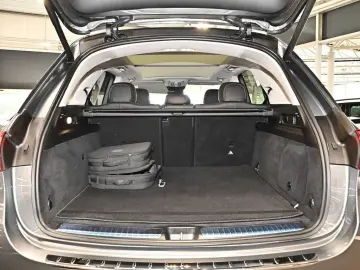MERCEDES-BENZ GLE 350 de 4M AMG Sport Premium  AHK P…