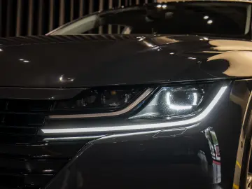 Volkswagen Arteon 2.0 TSI LED Pano Camera360 ACC