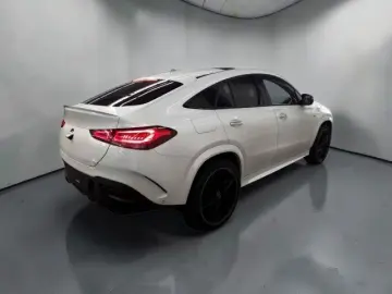 MERCEDES-BENZ GLE 53 AMG 4M  Cp MY24 SITZKLI PANO DI…