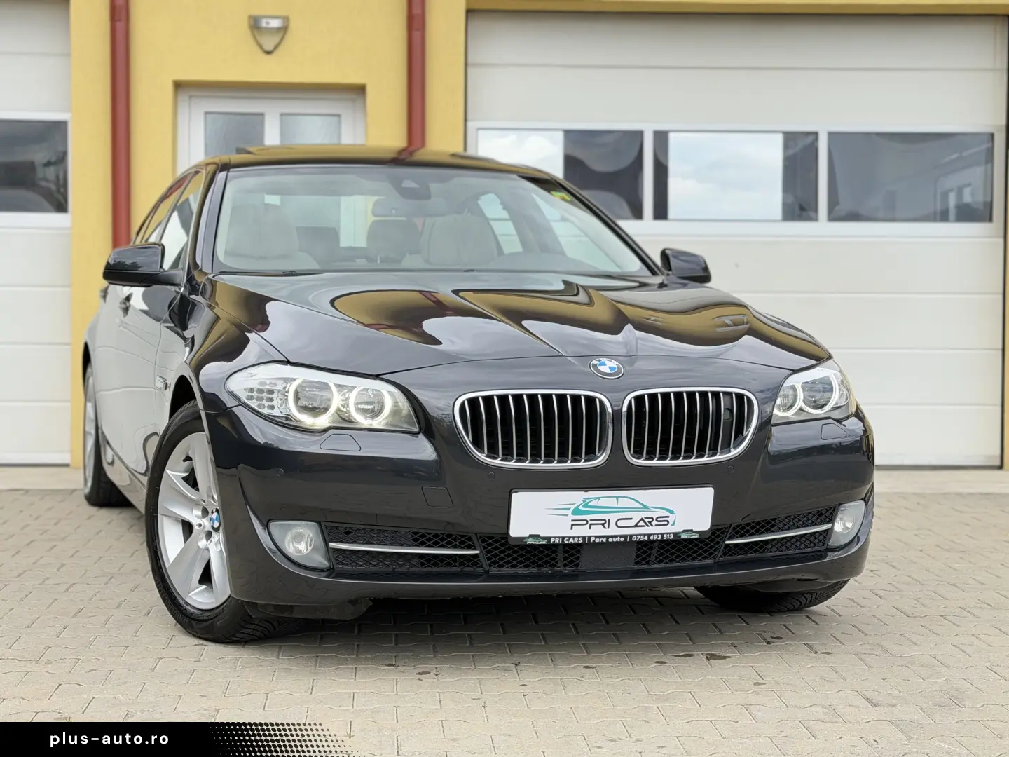 2.0d   218cp   xDrive   5 butoane   Distronic   Trapa