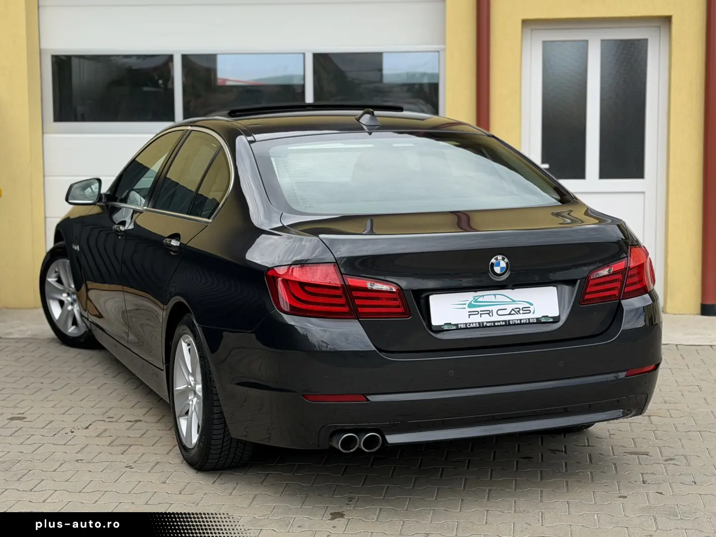 2.0d   218cp   xDrive   5 butoane   Distronic   Trapa
