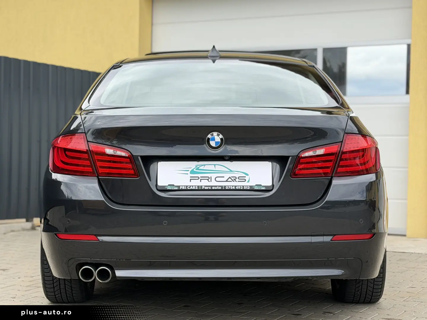 2.0d   218cp   xDrive   5 butoane   Distronic   Trapa