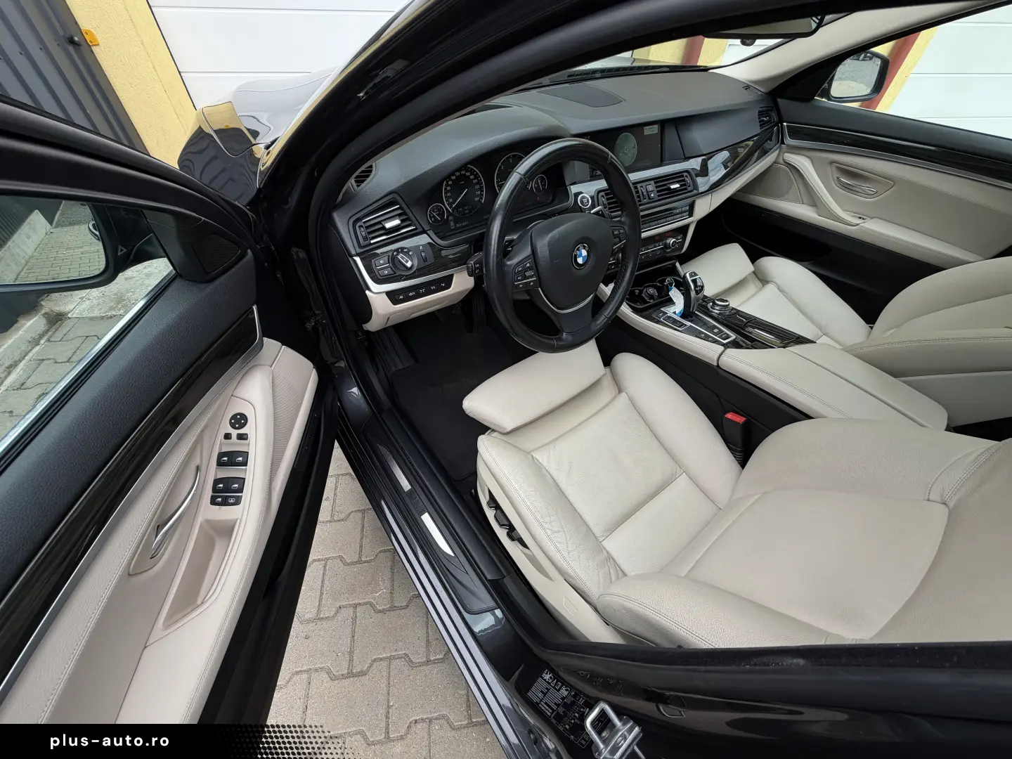 2.0d   218cp   xDrive   5 butoane   Distronic   Trapa