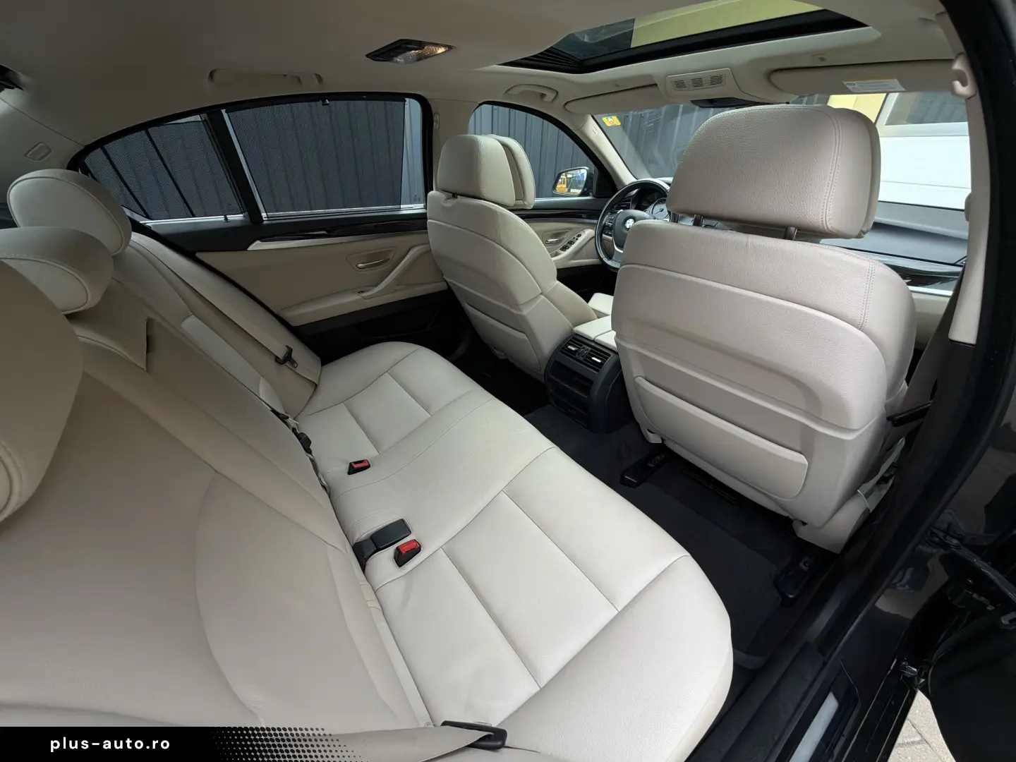 2.0d   218cp   xDrive   5 butoane   Distronic   Trapa