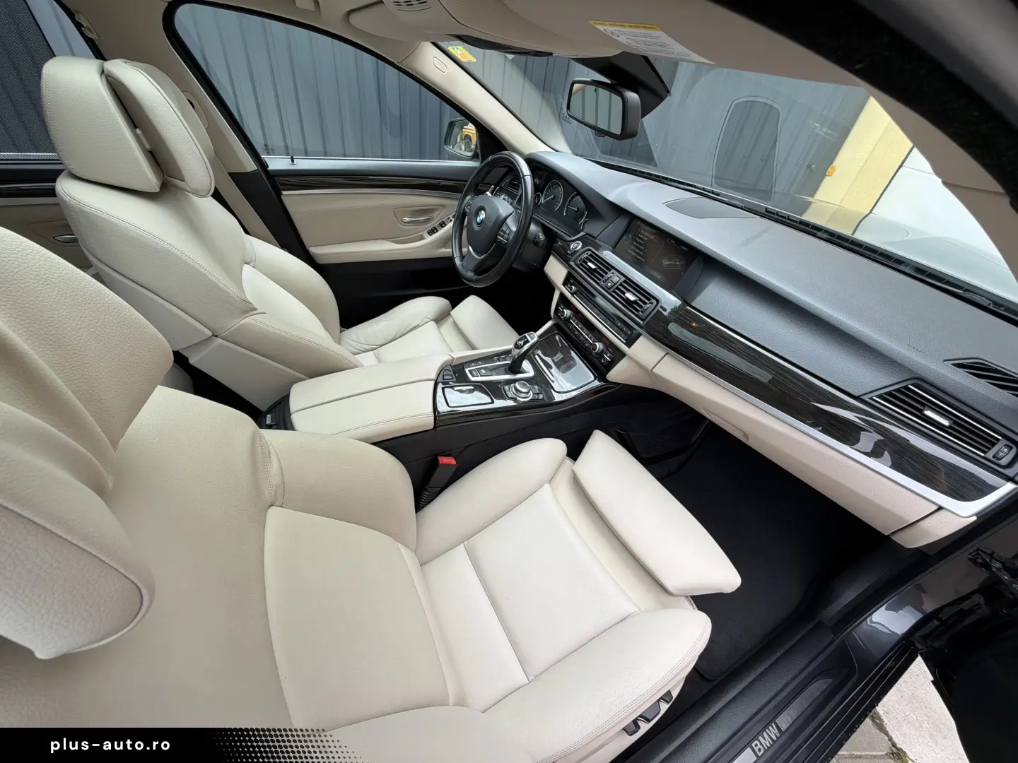2.0d   218cp   xDrive   5 butoane   Distronic   Trapa