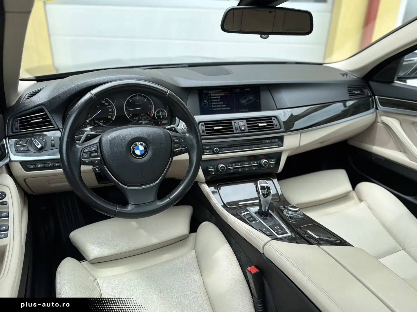 2.0d   218cp   xDrive   5 butoane   Distronic   Trapa