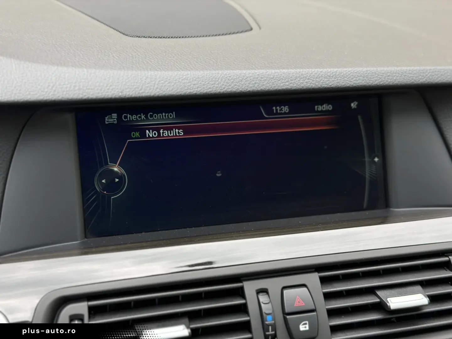 2.0d   218cp   xDrive   5 butoane   Distronic   Trapa