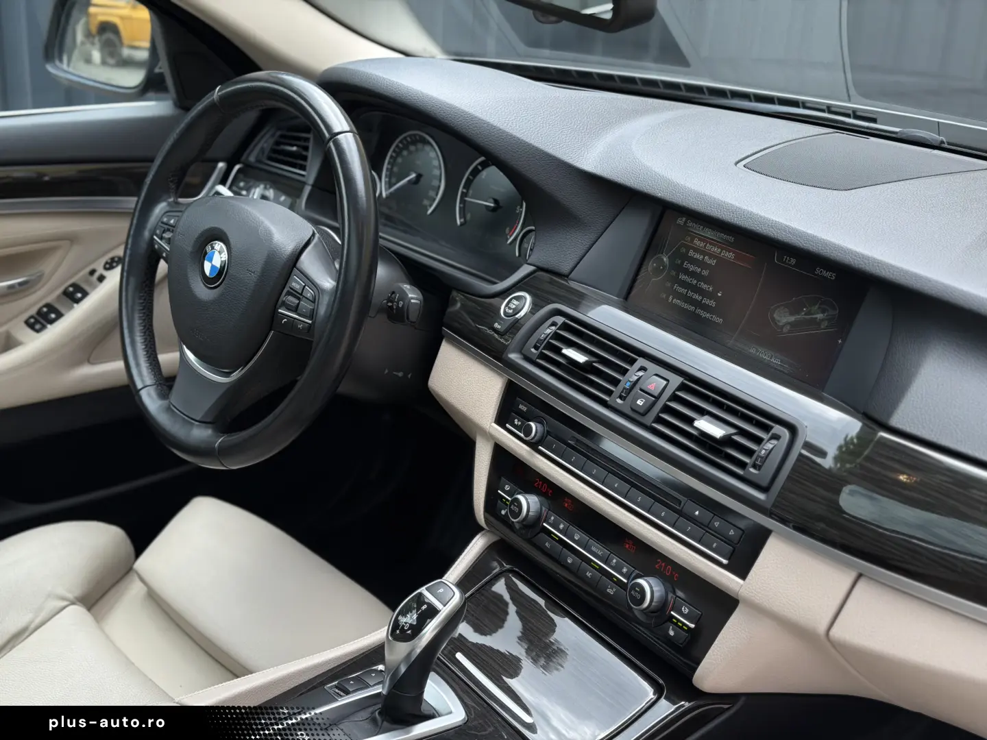 2.0d   218cp   xDrive   5 butoane   Distronic   Trapa