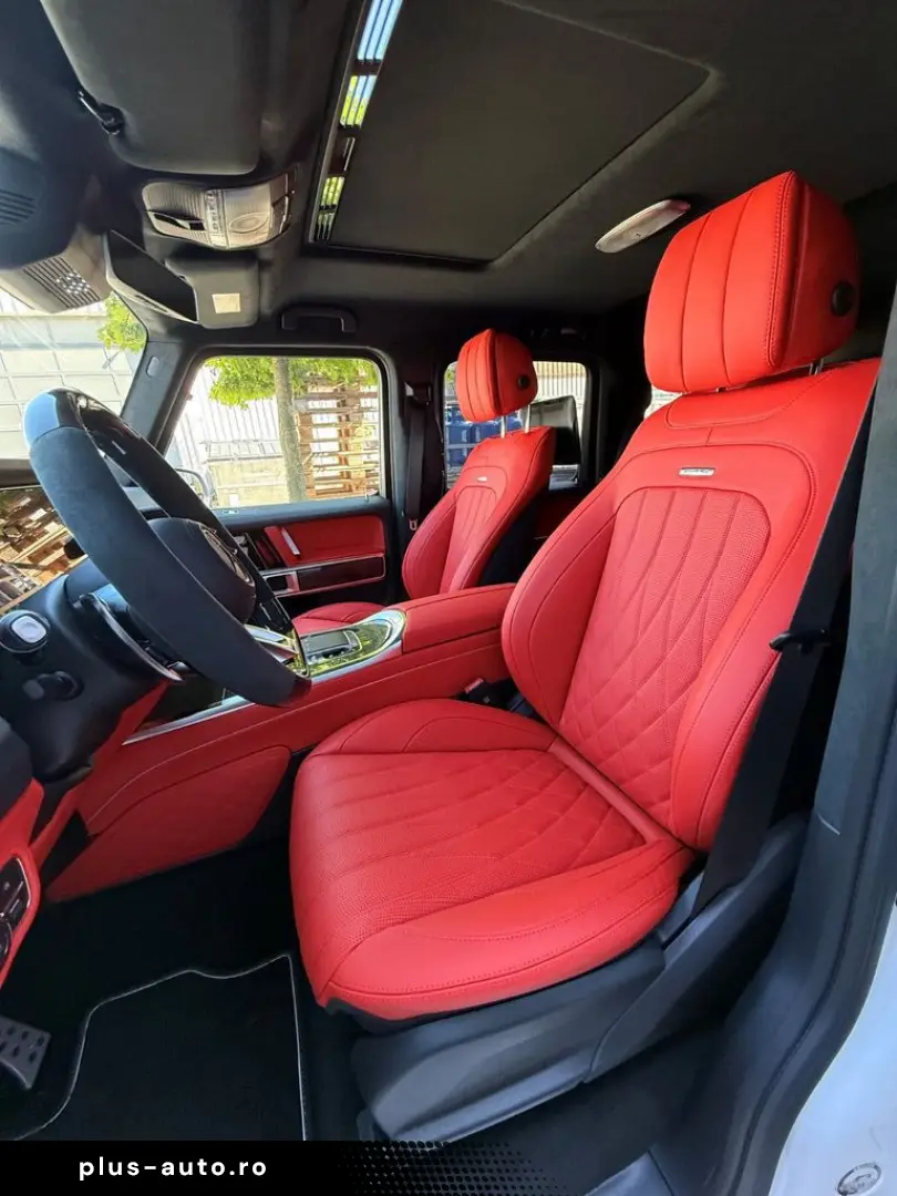 MERCEDES-BENZ G 63 AMG  BRABUS 800 A22 Rear Entertainment