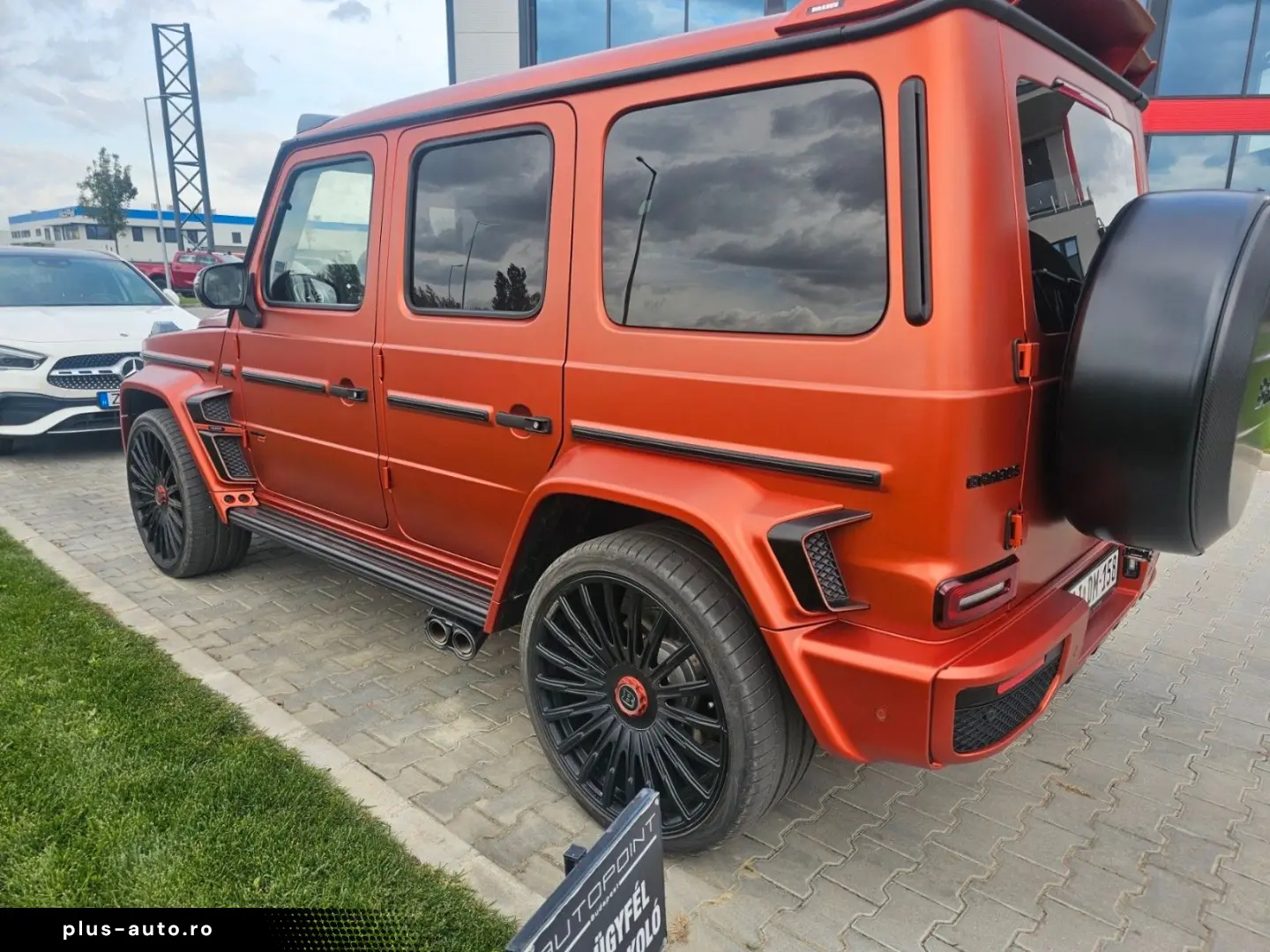 MERCEDES-BENZ G 63 BRABUS 800 SUV V8