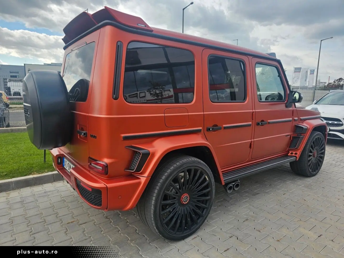 MERCEDES-BENZ G 63 BRABUS 800 SUV V8
