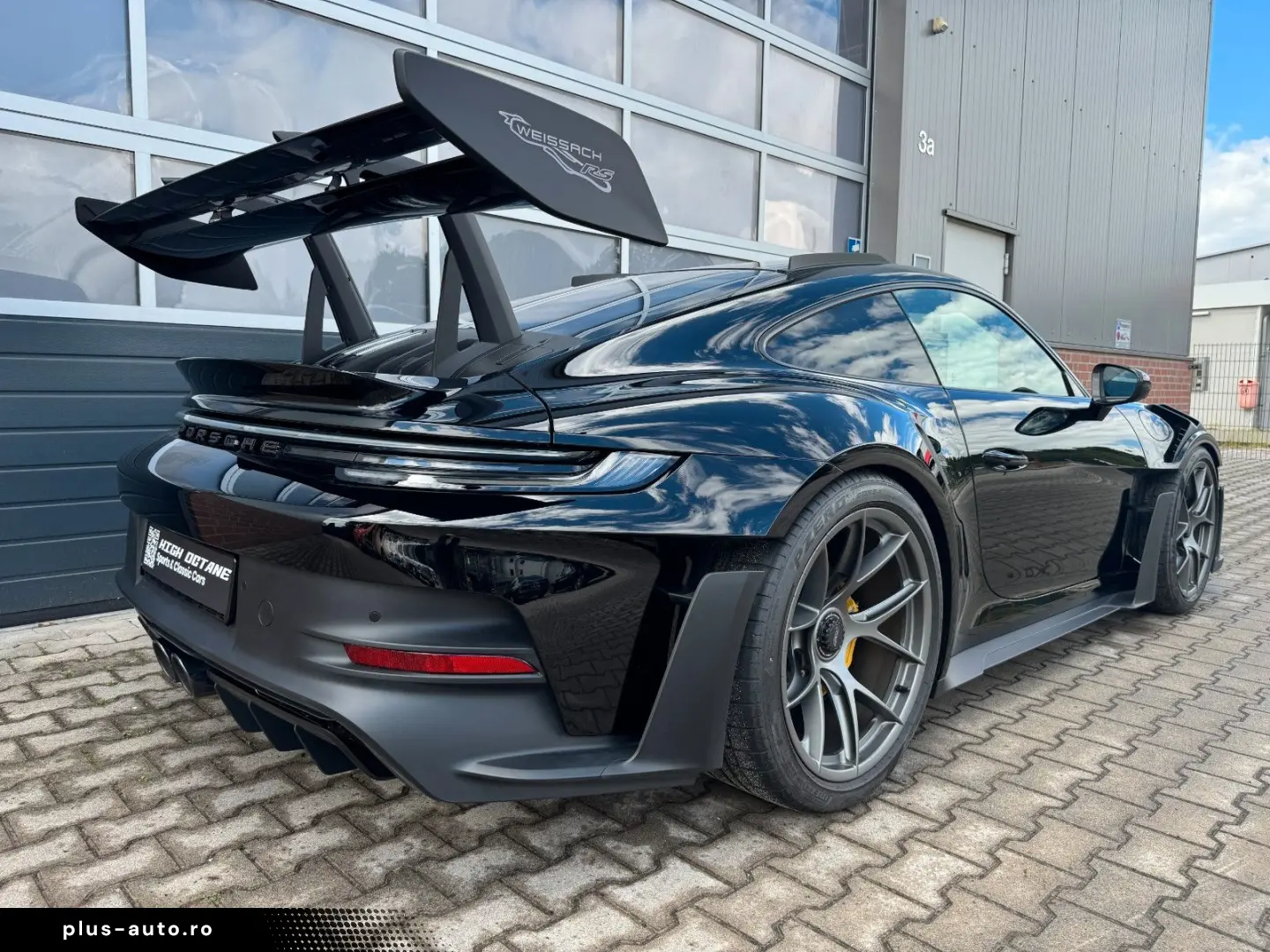 PORSCHE 992 GT3 RS   Weissach   Ceramic   Matrix   Lift
