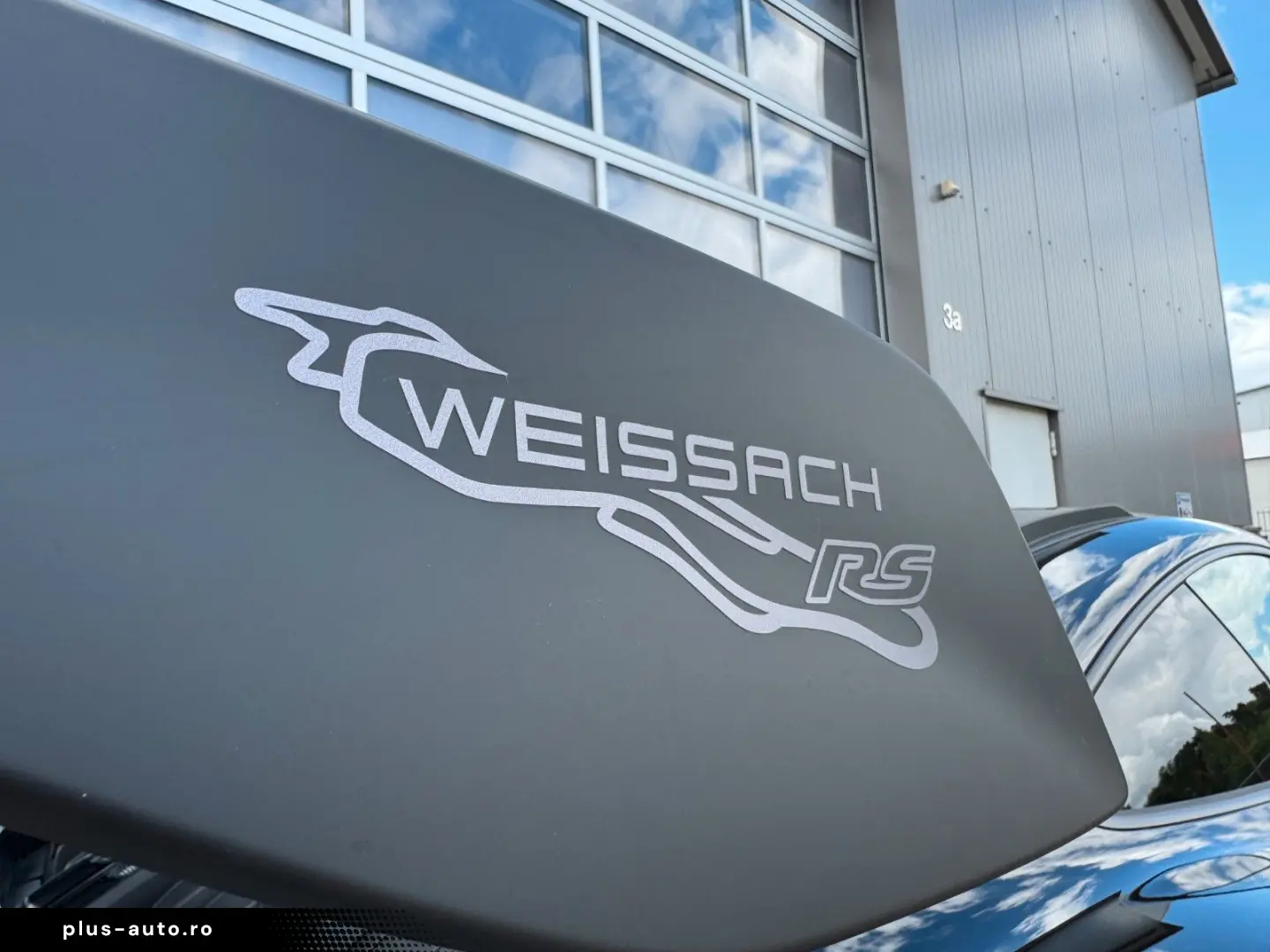 PORSCHE 992 GT3 RS   Weissach   Ceramic   Matrix   Lift