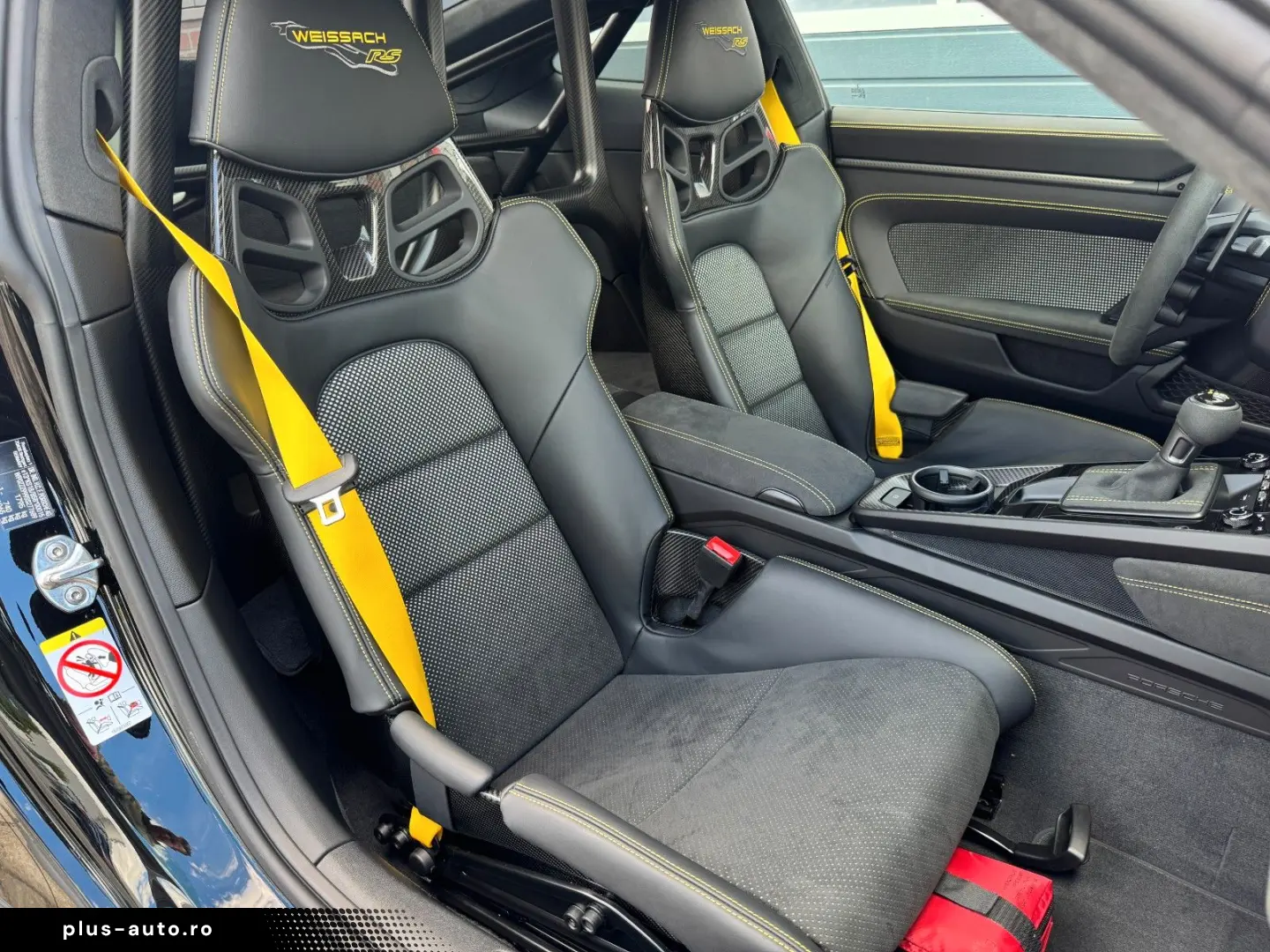 PORSCHE 992 GT3 RS   Weissach   Ceramic   Matrix   Lift