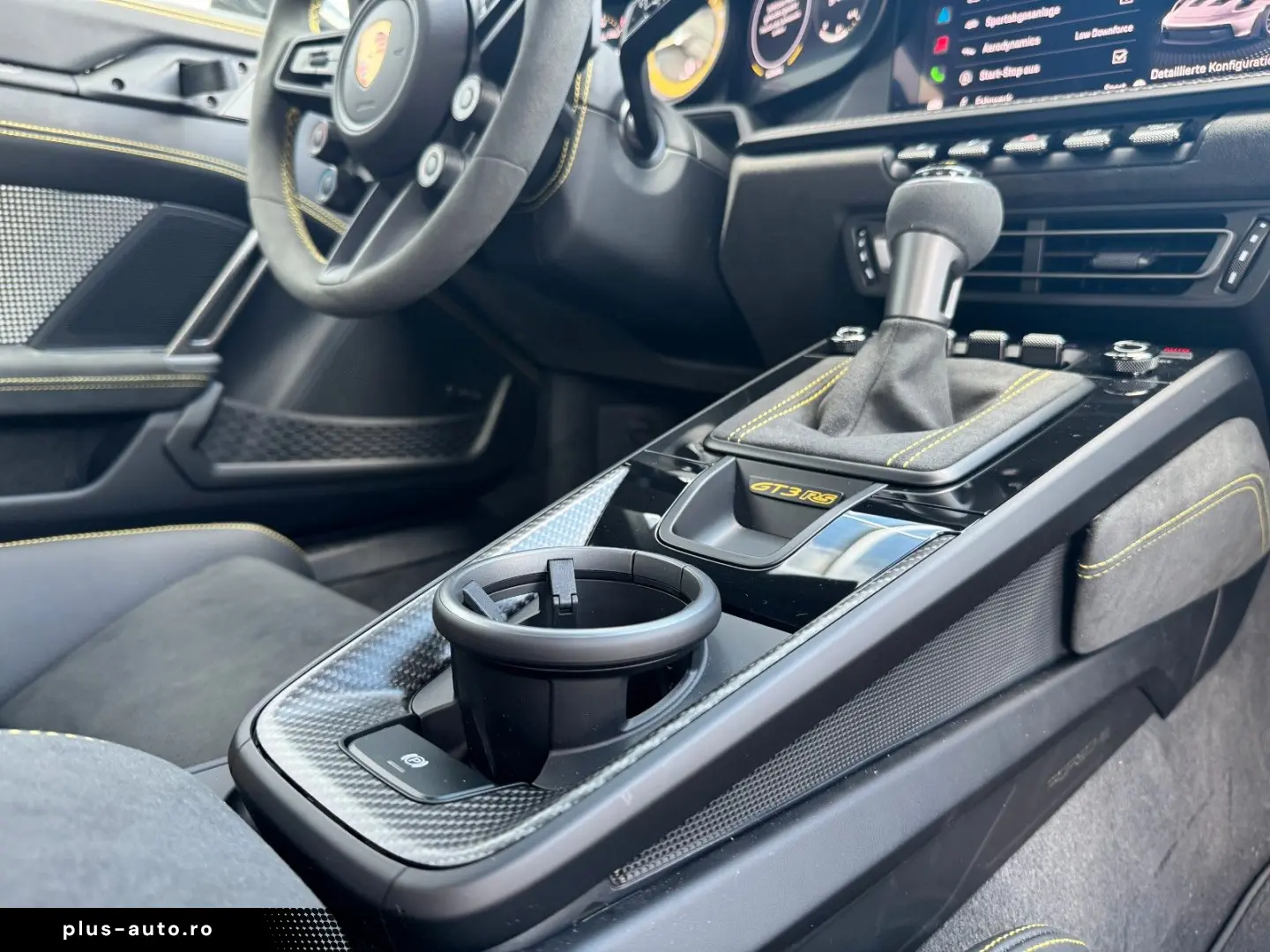 PORSCHE 992 GT3 RS   Weissach   Ceramic   Matrix   Lift