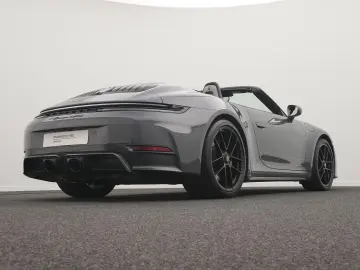 PORSCHE 992 Carrera 4 GTS Cabrio