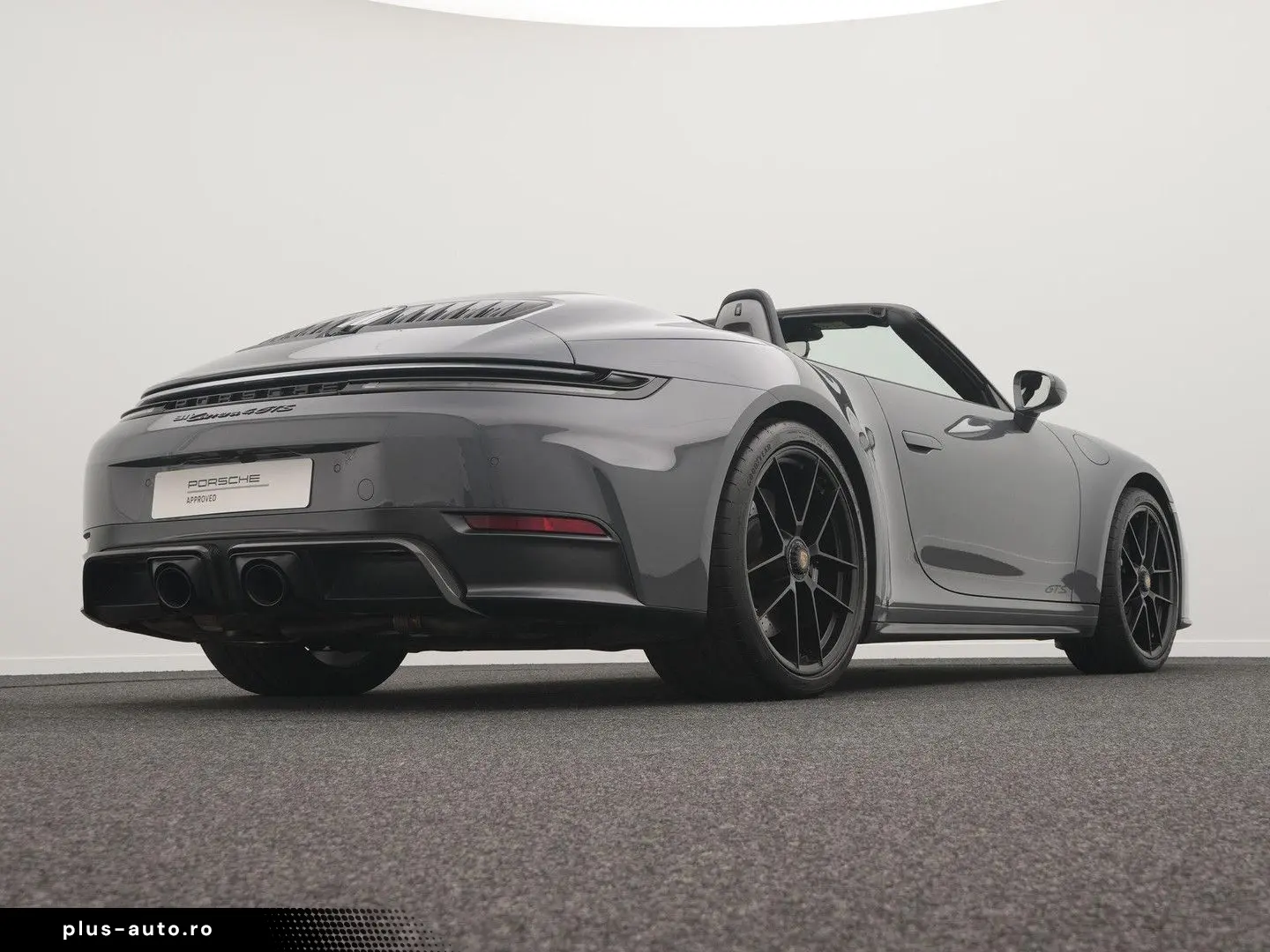 PORSCHE 992 Carrera 4 GTS Cabrio