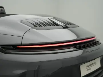 PORSCHE 992 Carrera 4 GTS Cabrio
