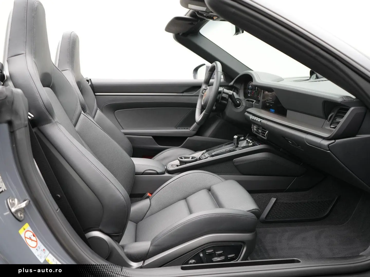 PORSCHE 992 Carrera 4 GTS Cabrio