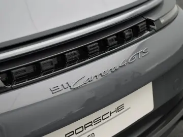 PORSCHE 992 Carrera 4 GTS Cabrio