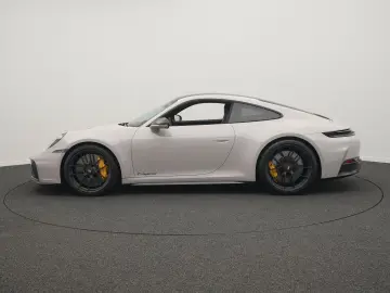 PORSCHE 992 Carrera GTS