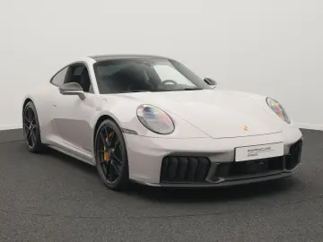 PORSCHE 992 Carrera GTS