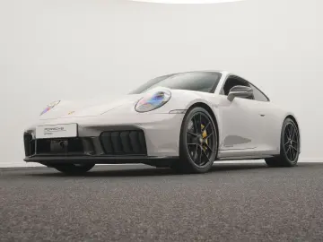 PORSCHE 992 Carrera GTS