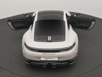 PORSCHE 992 Carrera GTS