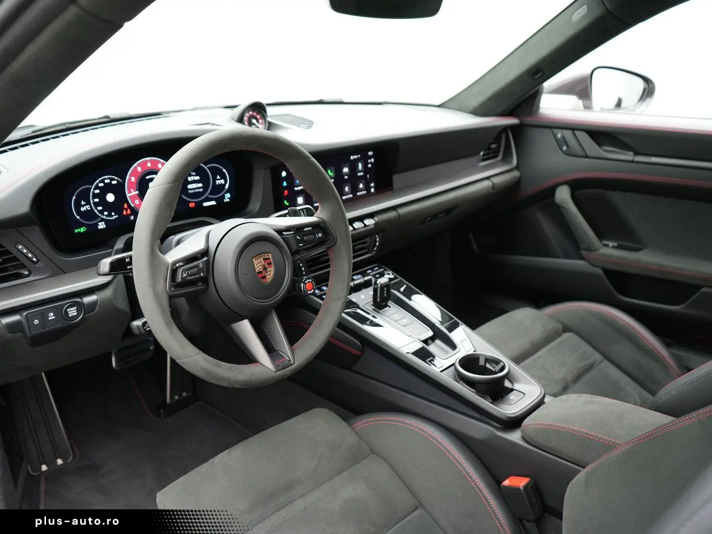 PORSCHE 992 Carrera GTS