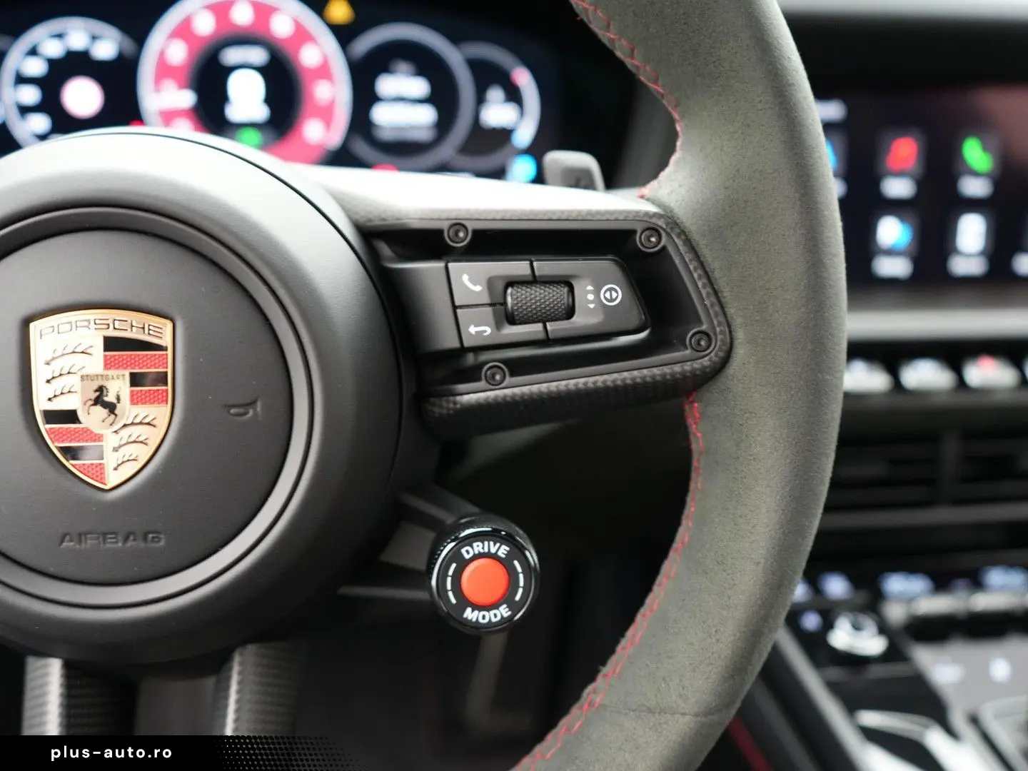 PORSCHE 992 Carrera GTS