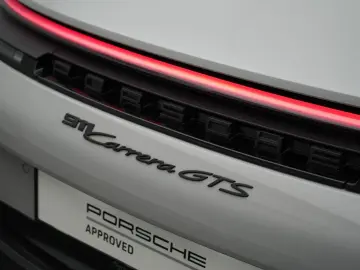PORSCHE 992 Carrera GTS
