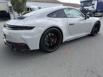 PORSCHE 992.2 GTS T-Hybrid Inno kreide Leder NP215´€