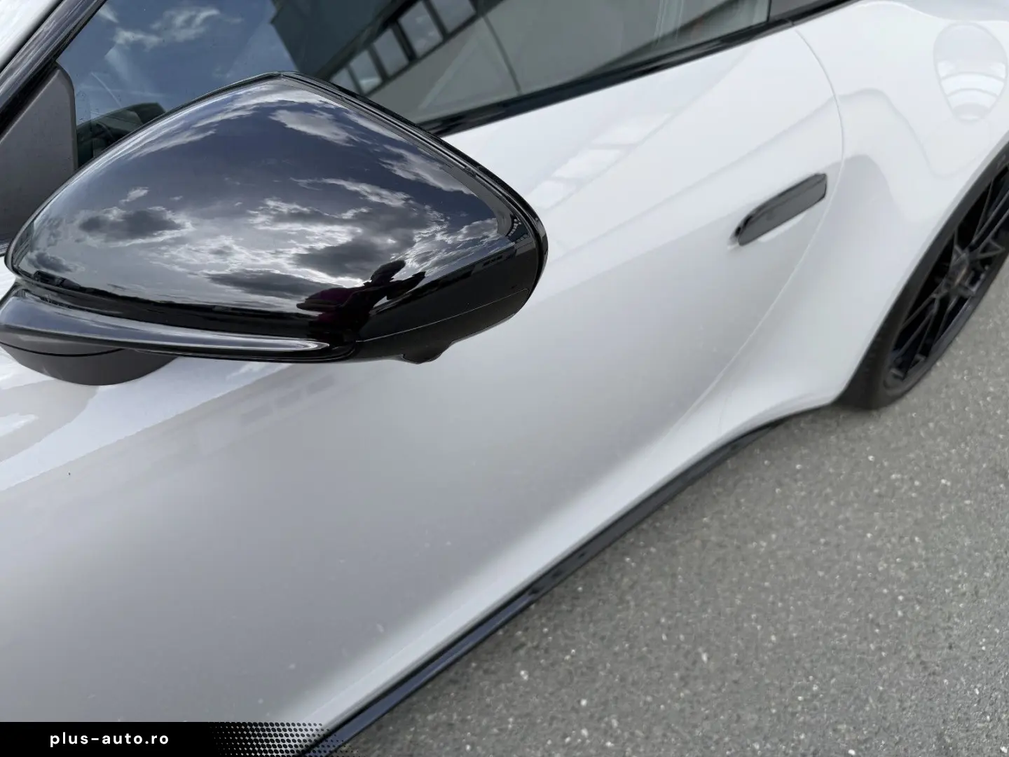 PORSCHE 992.2 GTS T-Hybrid Inno kreide Leder NP215´€