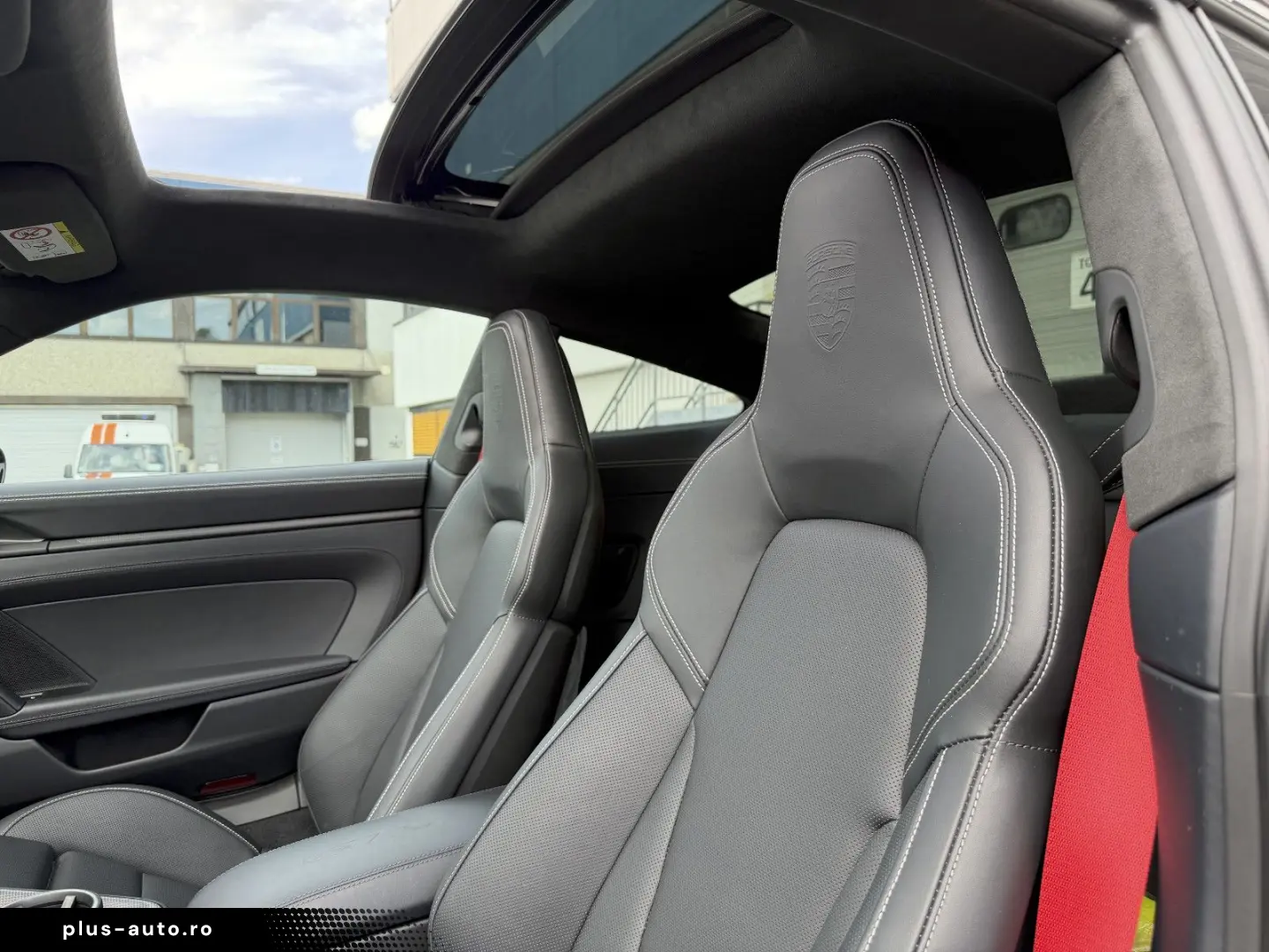 PORSCHE 992.2 GTS T-Hybrid Inno kreide Leder NP215´€