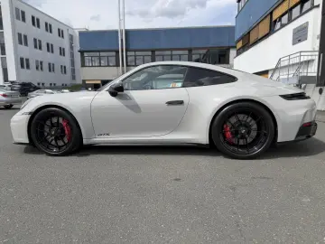 PORSCHE 992.2 GTS T-Hybrid Inno kreide Leder NP215´€