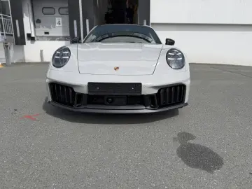PORSCHE 992.2 GTS T-Hybrid Inno kreide Leder NP215´€