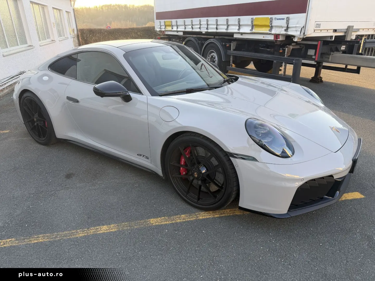 PORSCHE 992.2 GTS T-Hybrid Inno kreide Leder NP215´€