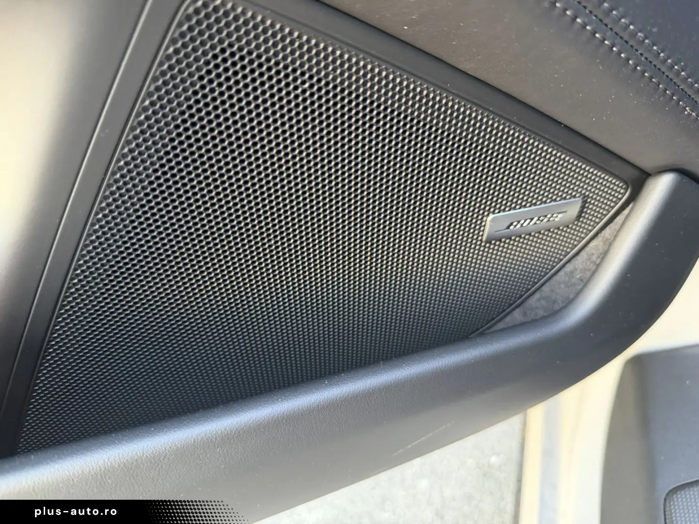 PORSCHE 992.2 GTS T-Hybrid Inno kreide Leder NP215´€