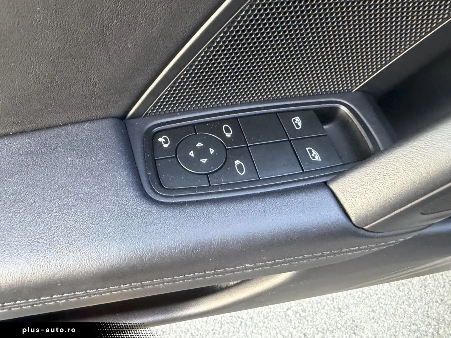 PORSCHE 992.2 GTS T-Hybrid Inno kreide Leder NP215´€