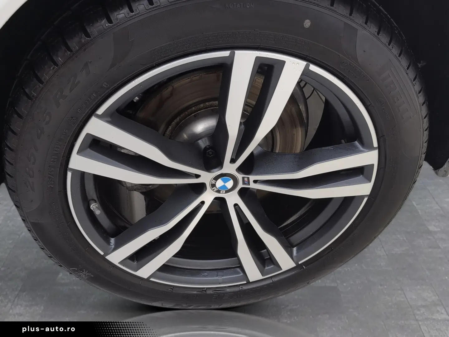 BMW X7 xDrive40i M Sport Standheizung Massage AHK