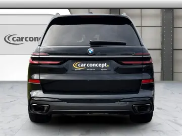 BMW X7 xDrive 40d M Sport Pro 22 AHK HUD H&K ACC